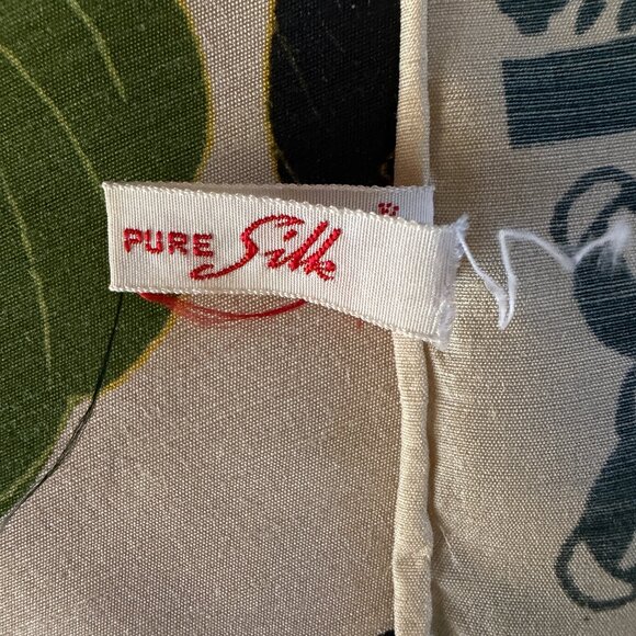 Vintage Kanebo Japanese Peacock and Floral Silk Scarf 32" X 32" - Picture 11 of 15